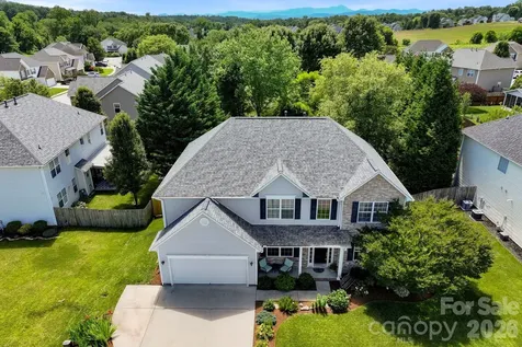 266 Wildbriar Road Fletcher NC 28732