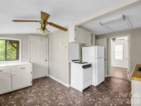 247 Legacy Layne Drive Hendersonville NC 28792
