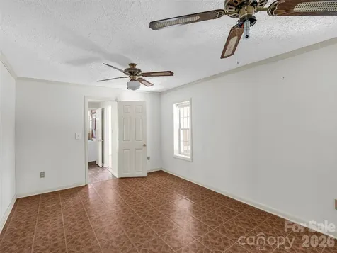 247 Legacy Layne Drive Hendersonville NC 28792