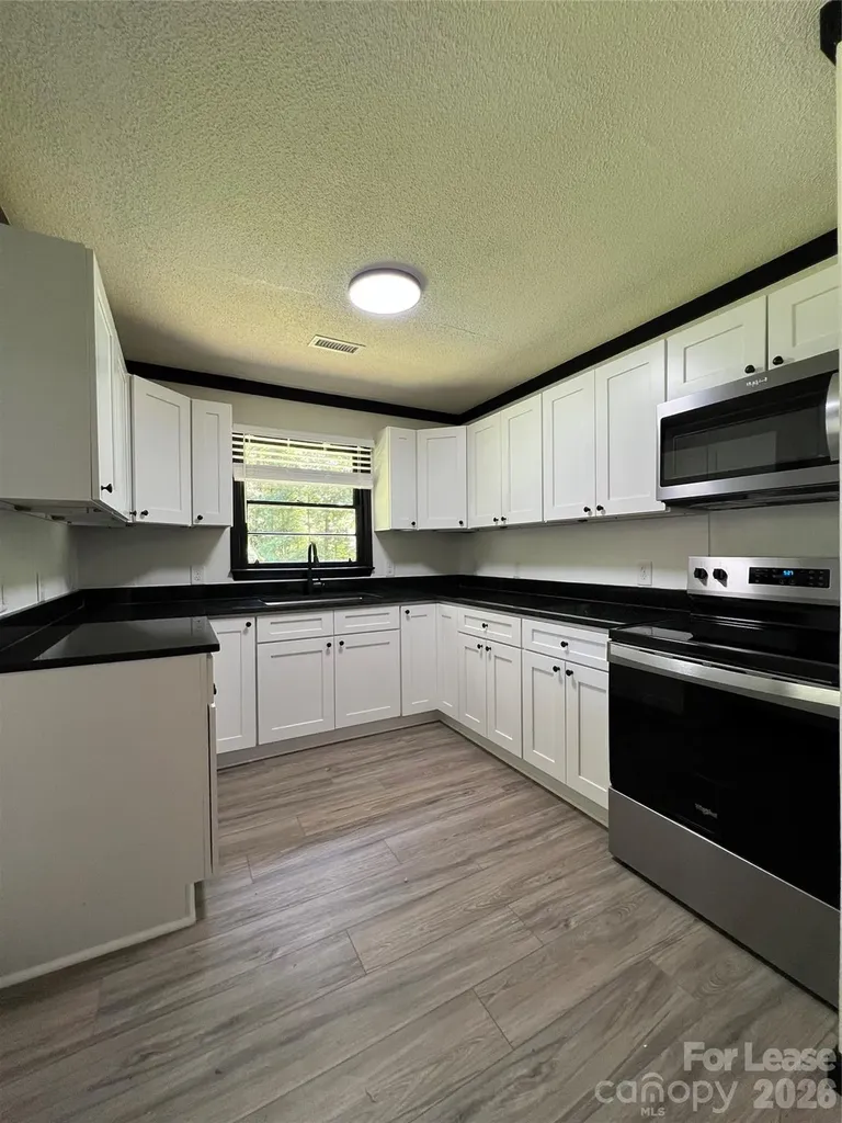 1214 Northwoods Drive Kings Mountain NC 28086