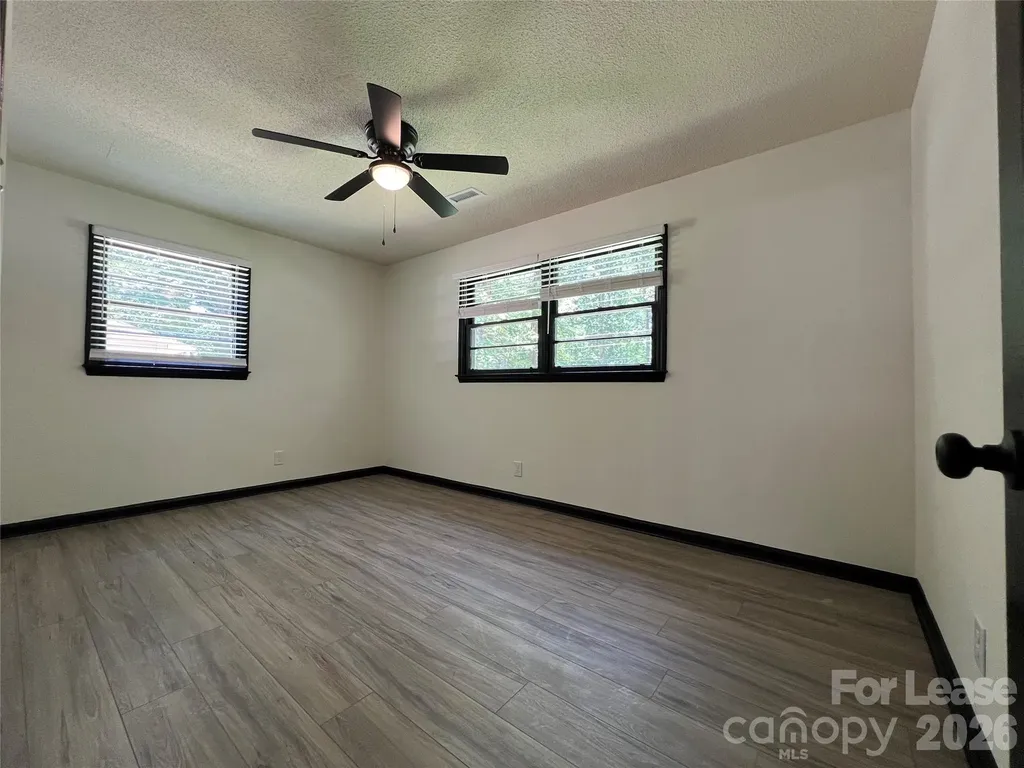 1214 Northwoods Drive Kings Mountain NC 28086