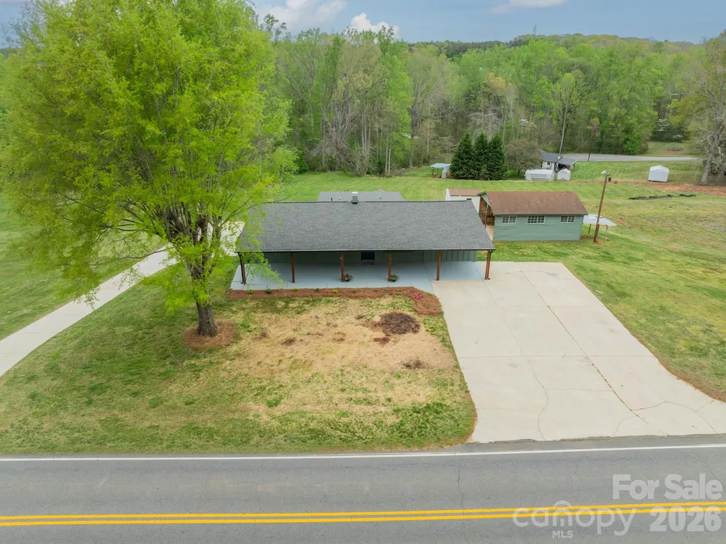 1410 Mays Chapel Church Road Newton NC 28658