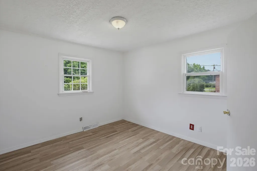 149 Dobbins Street Wallace NC 28466