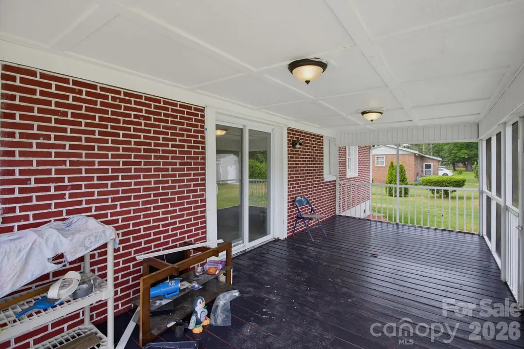149 Dobbins Street Wallace NC 28466