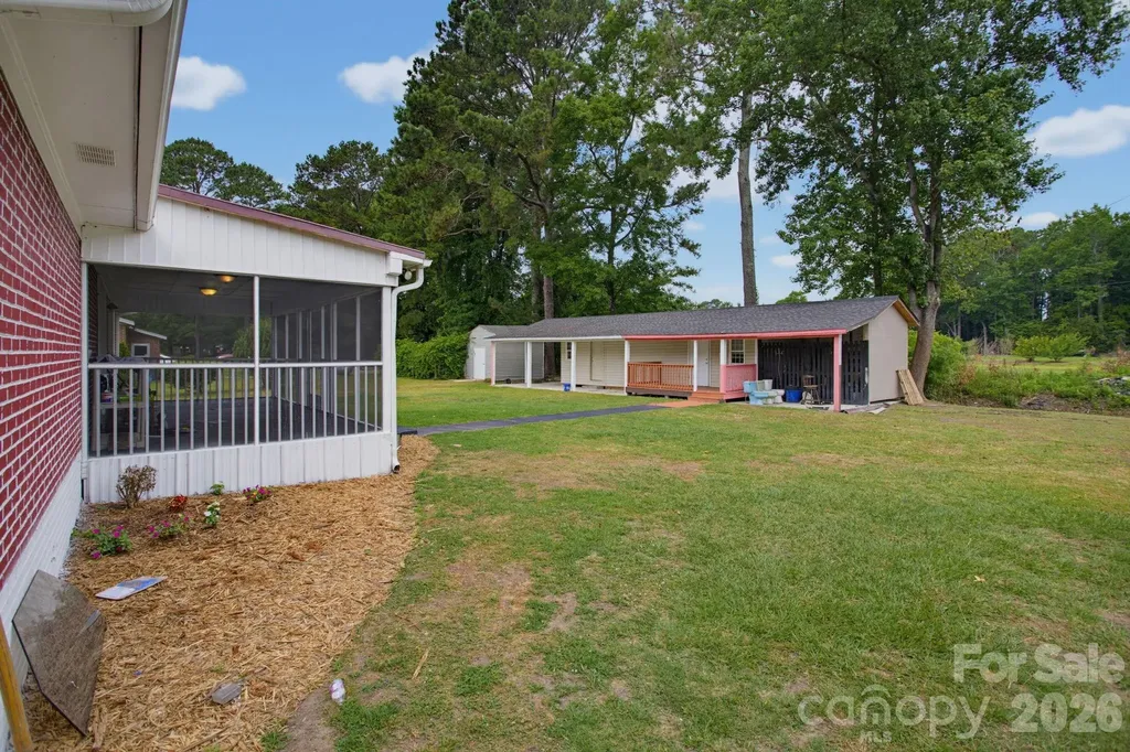 149 Dobbins Street Wallace NC 28466