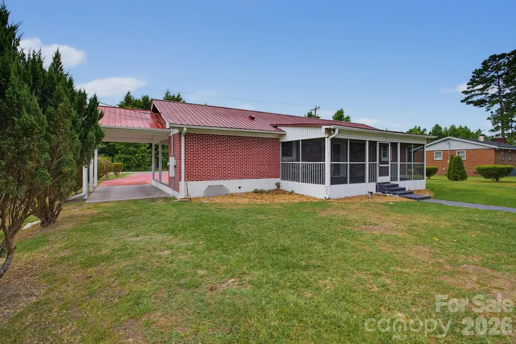 149 Dobbins Street Wallace NC 28466