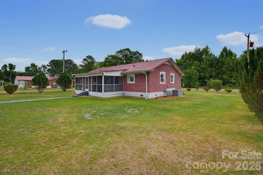 149 Dobbins Street Wallace NC 28466