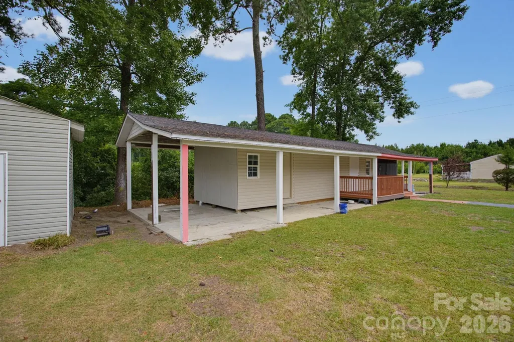 149 Dobbins Street Wallace NC 28466