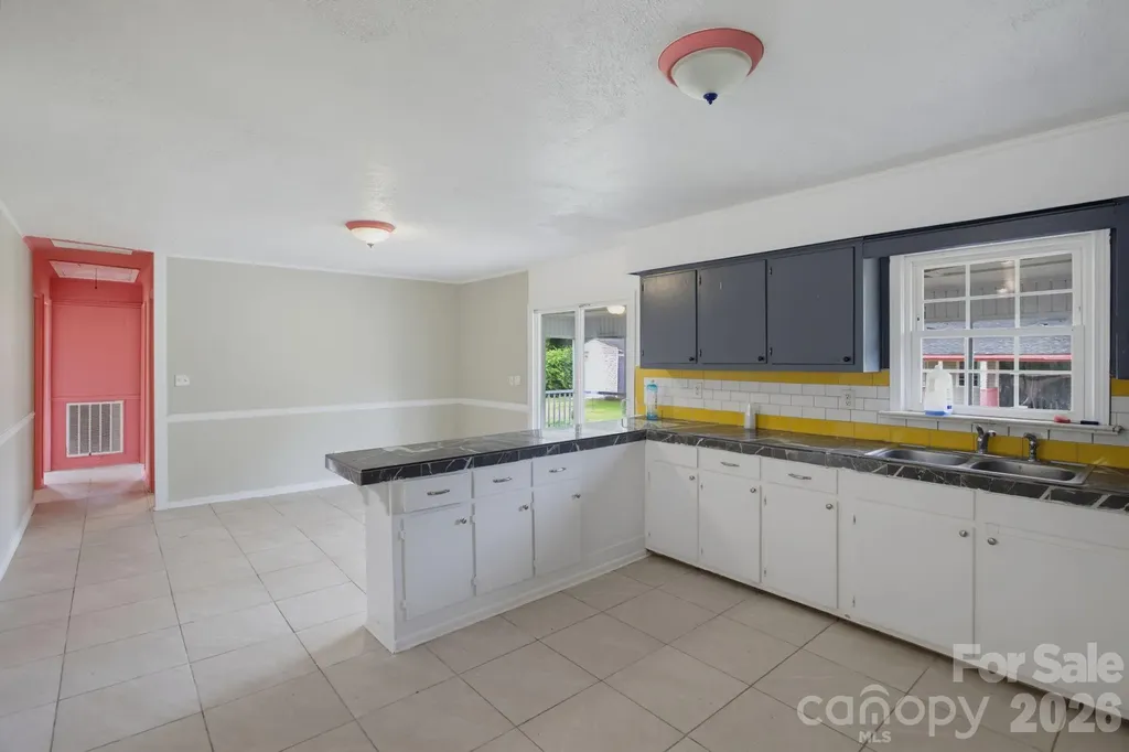 149 Dobbins Street Wallace NC 28466