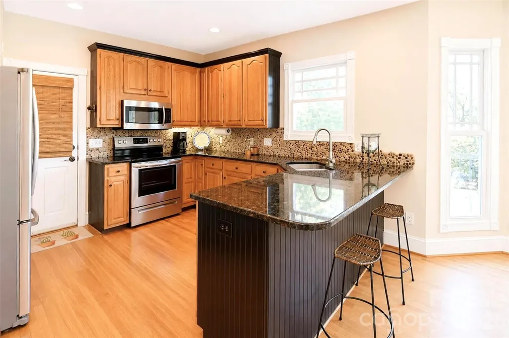 127 Vista Drive Davidson NC 28036