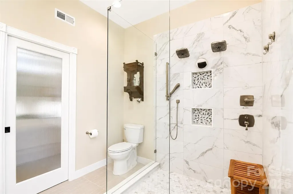127 Vista Drive Davidson NC 28036