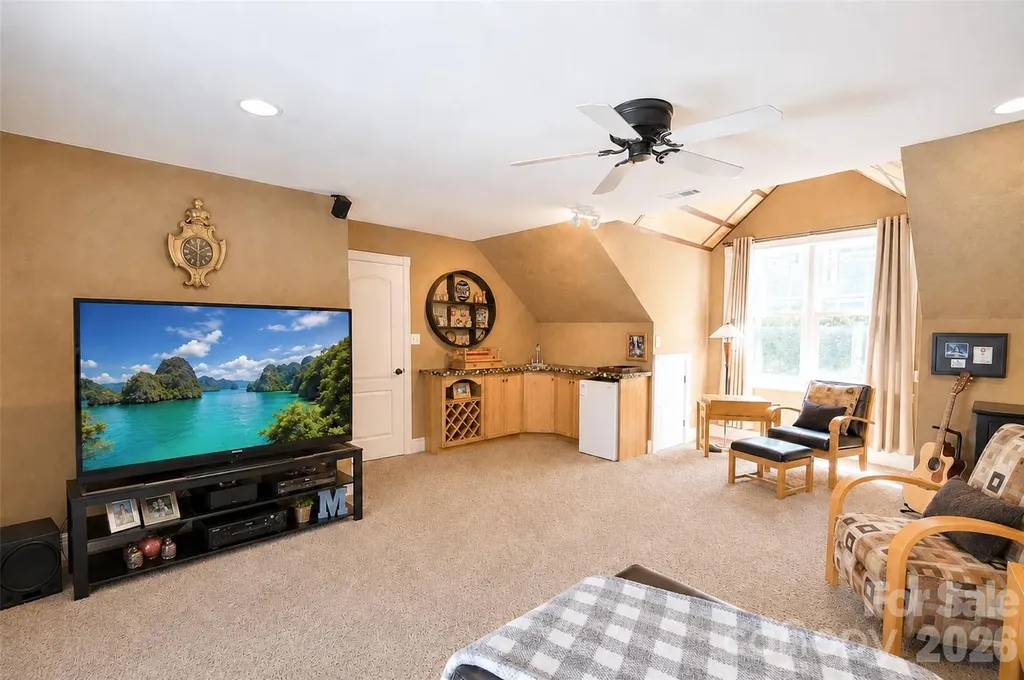 127 Vista Drive Davidson NC 28036
