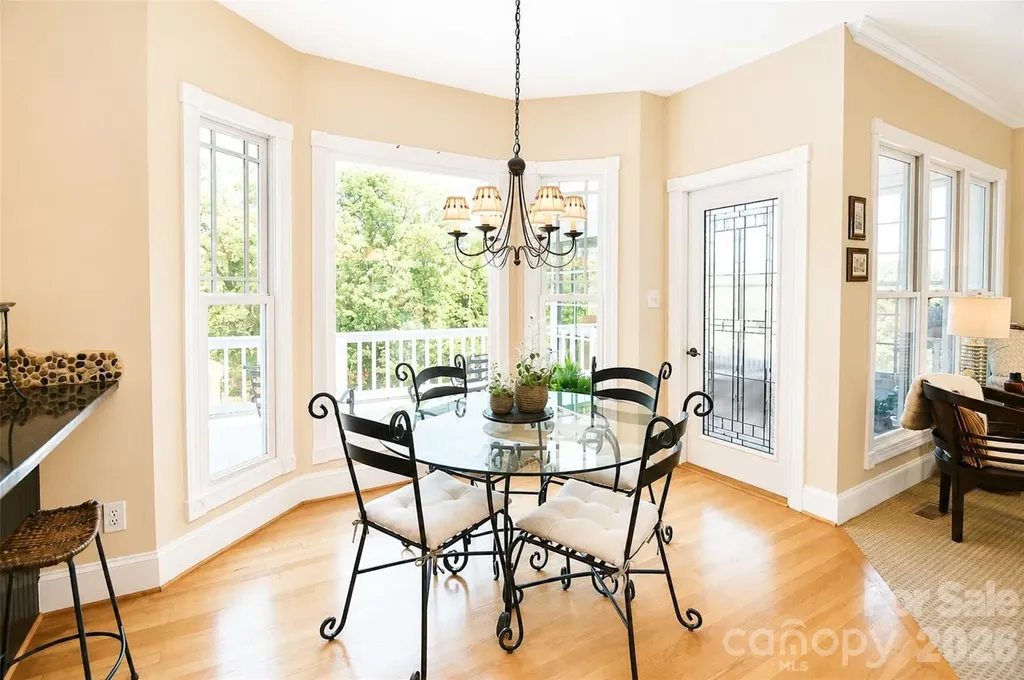 127 Vista Drive Davidson NC 28036