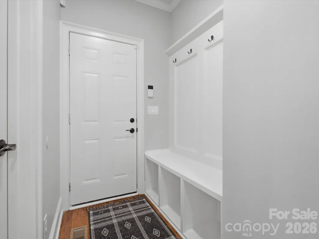 8916 Abrell Walk Court Charlotte NC 28226