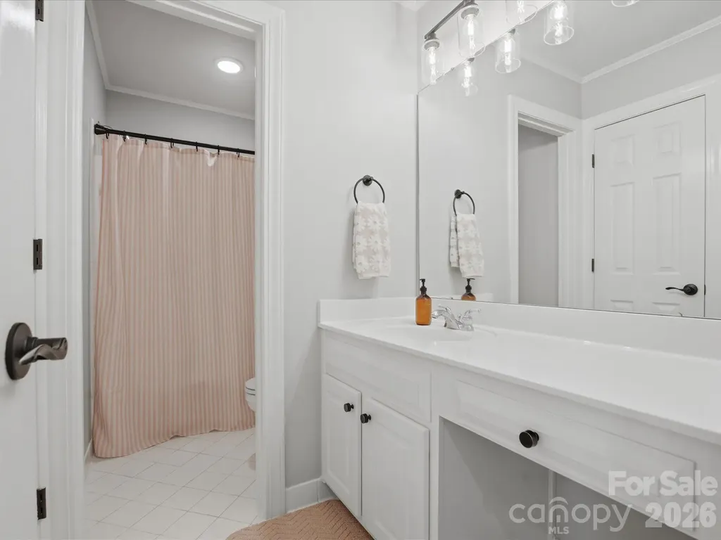 8916 Abrell Walk Court Charlotte NC 28226