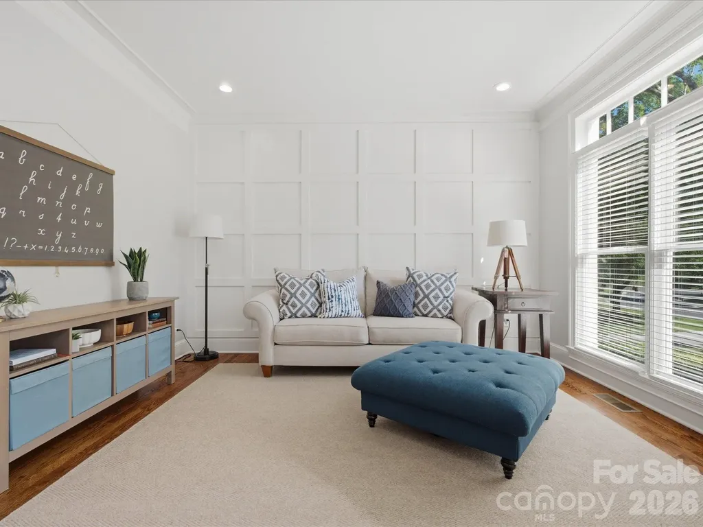 8916 Abrell Walk Court Charlotte NC 28226