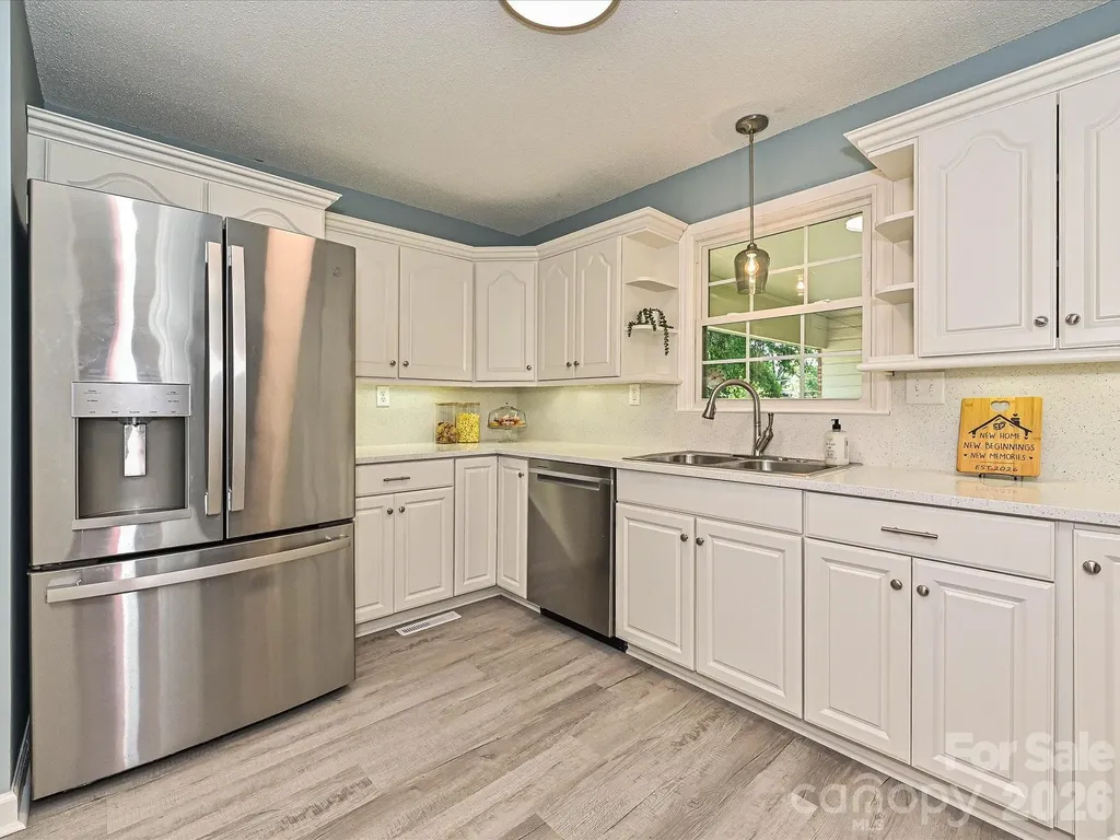 218 Sturbridge Drive Charlotte NC 28214