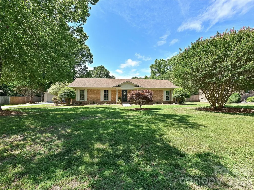 218 Sturbridge Drive Charlotte NC 28214