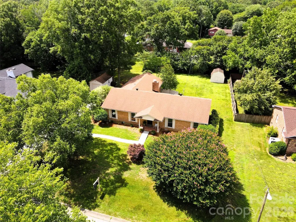 218 Sturbridge Drive Charlotte NC 28214
