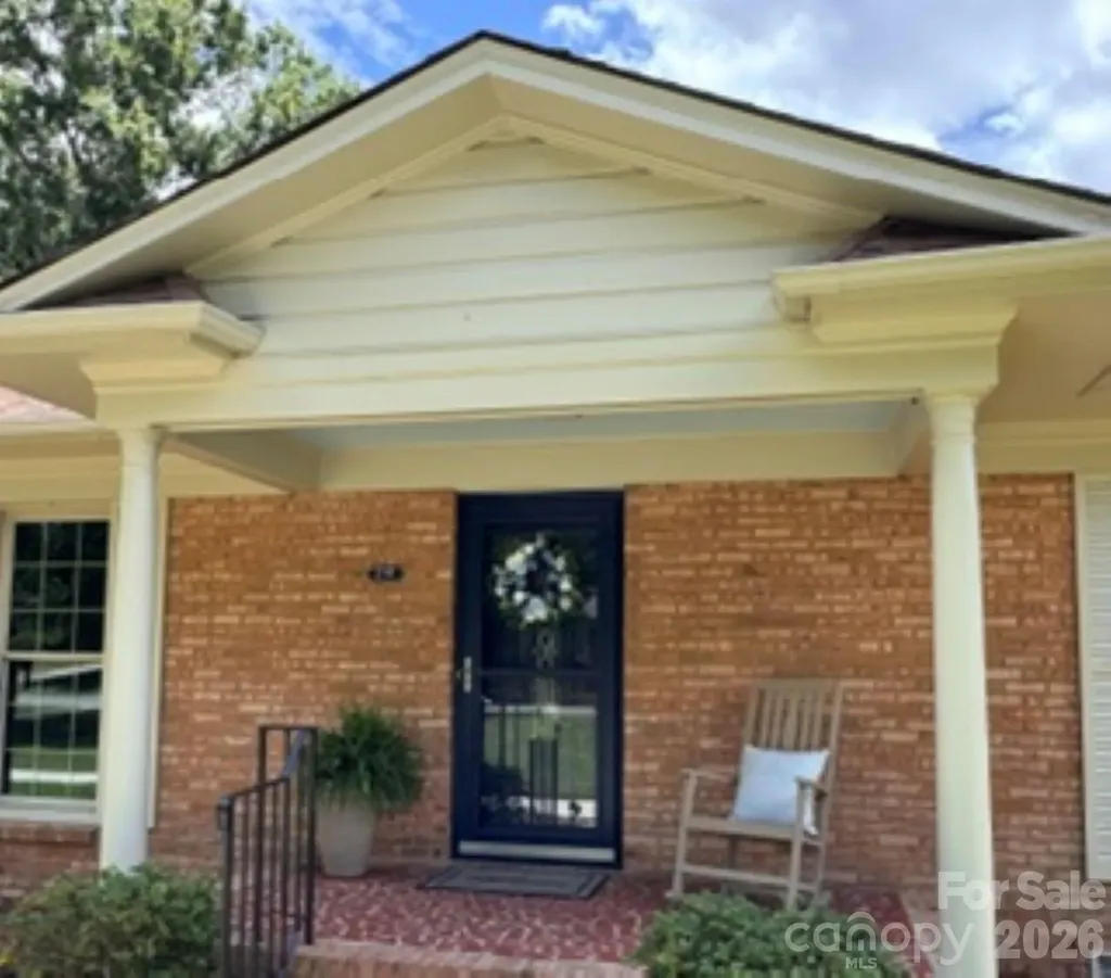 218 Sturbridge Drive Charlotte NC 28214