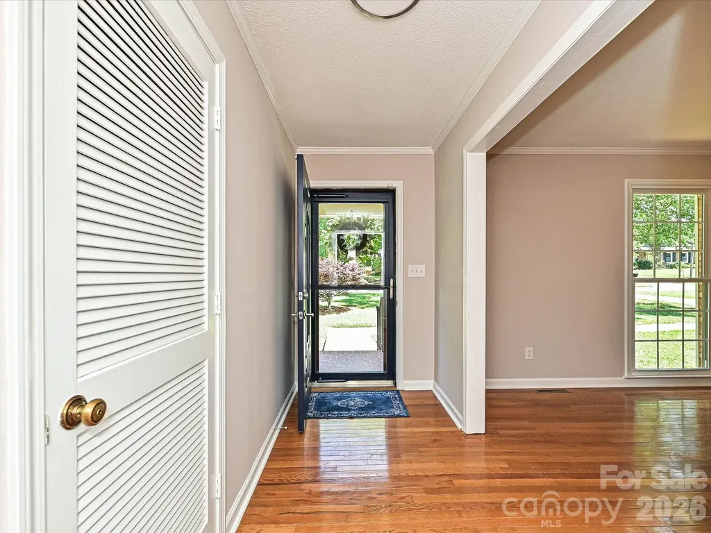 218 Sturbridge Drive Charlotte NC 28214