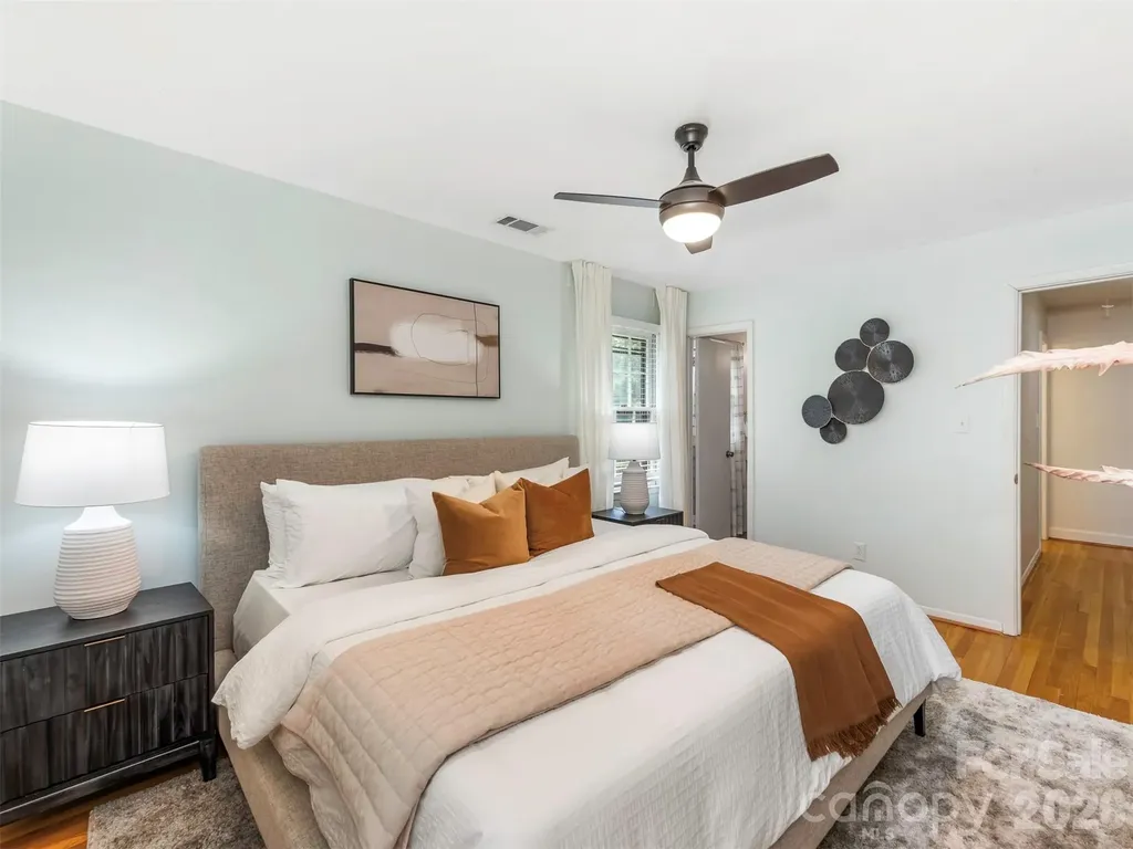 1429 Mcilroy Road Charlotte NC 28212