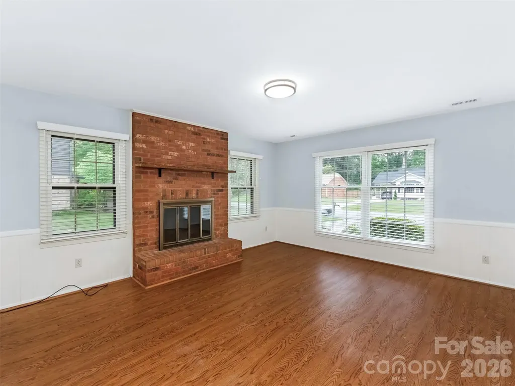 1429 Mcilroy Road Charlotte NC 28212