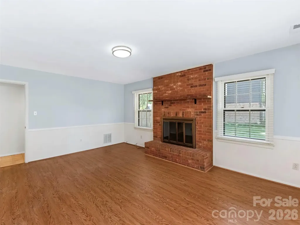 1429 Mcilroy Road Charlotte NC 28212