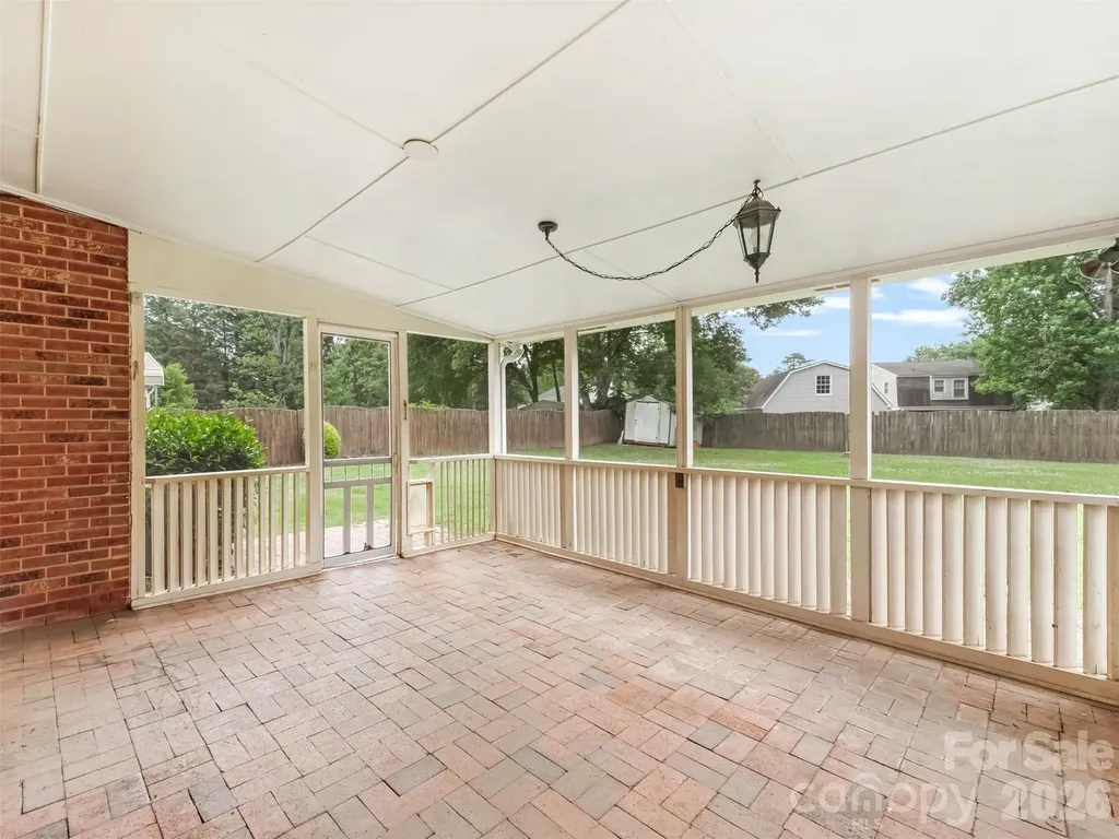 1429 Mcilroy Road Charlotte NC 28212