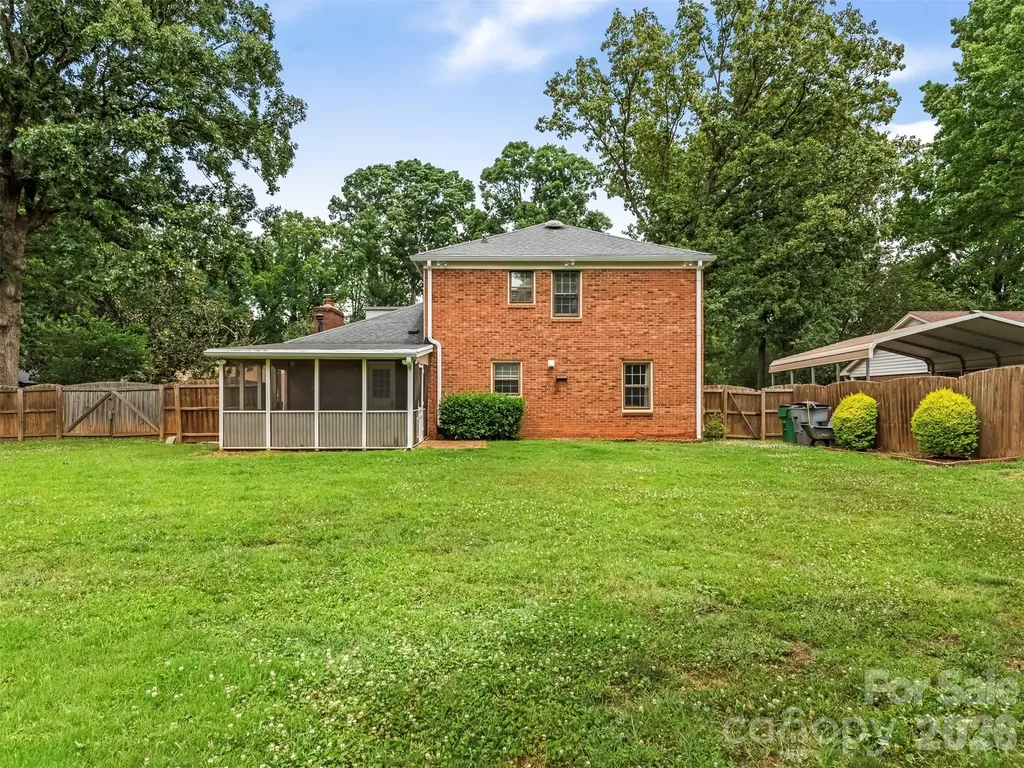 1429 Mcilroy Road Charlotte NC 28212