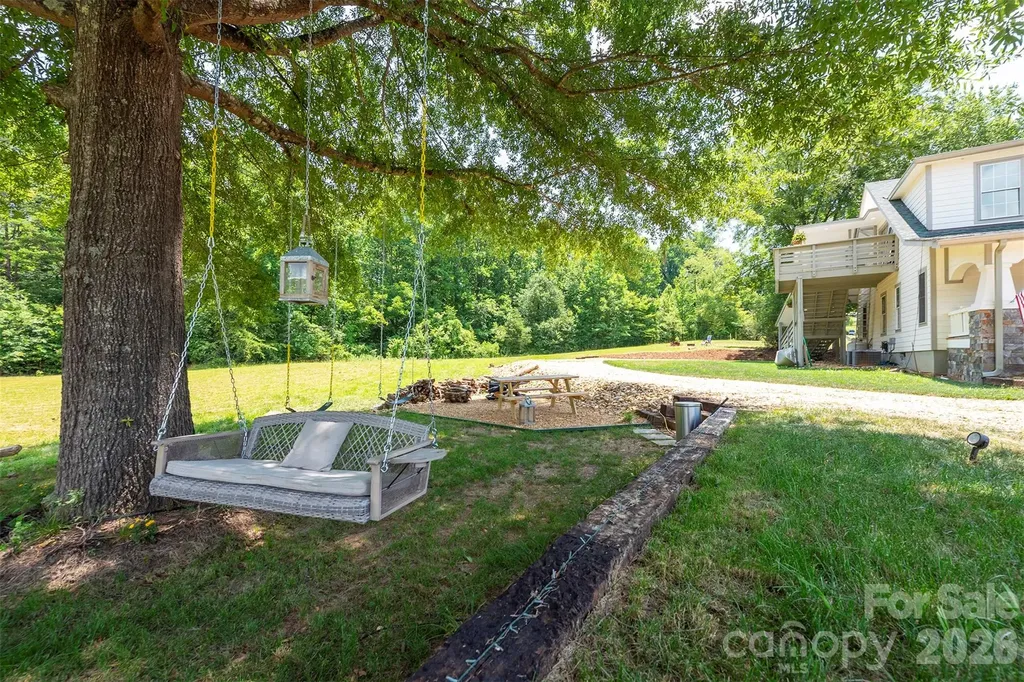 65 Walnut Street Marion NC 28752