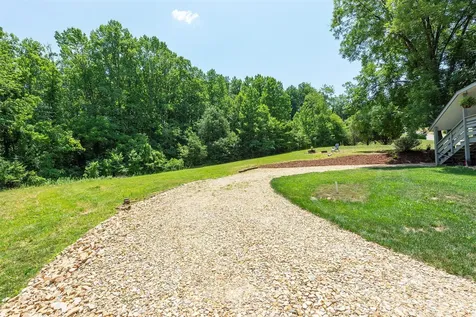 65 Walnut Street Marion NC 28752