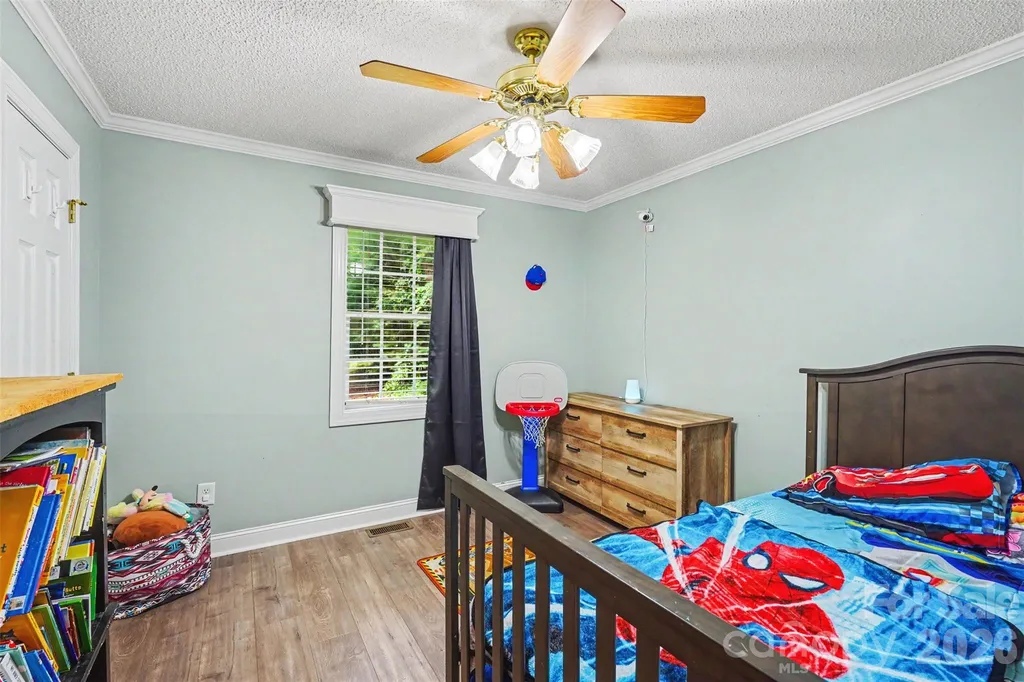 8904 Gosnell Drive Charlotte NC 28227