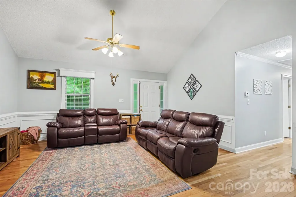8904 Gosnell Drive Charlotte NC 28227