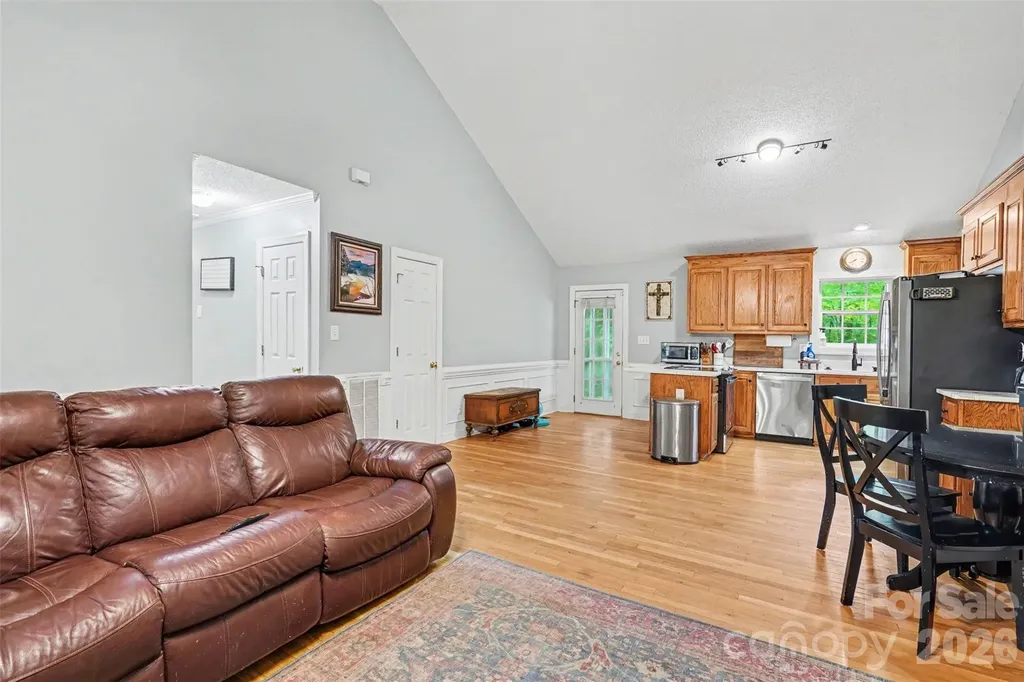 8904 Gosnell Drive Charlotte NC 28227