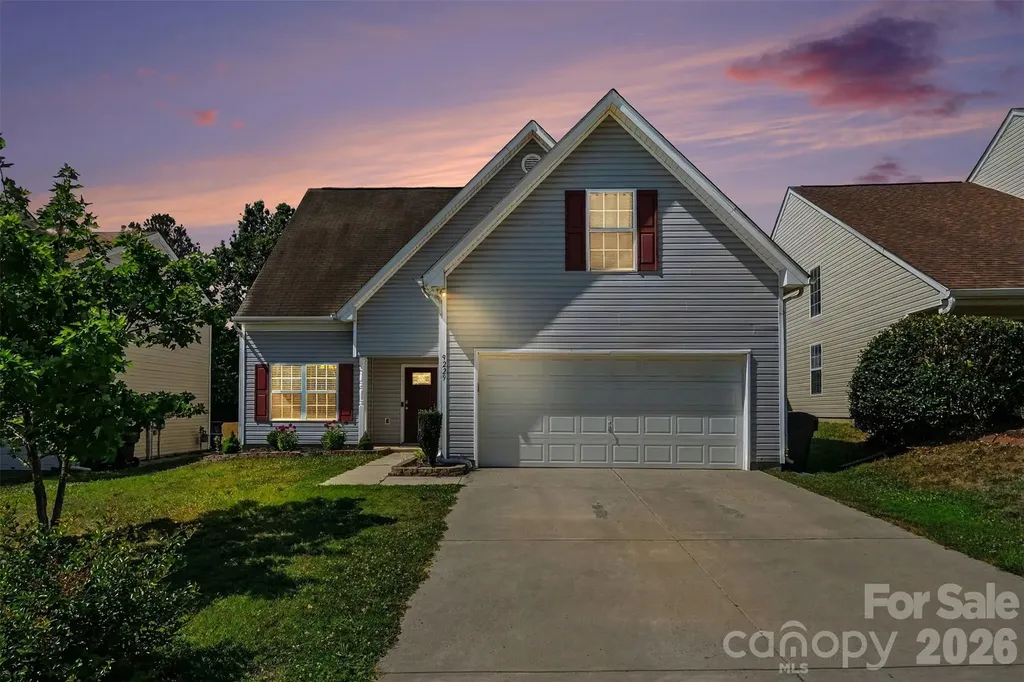 9229 Simonton Drive Charlotte NC 28269