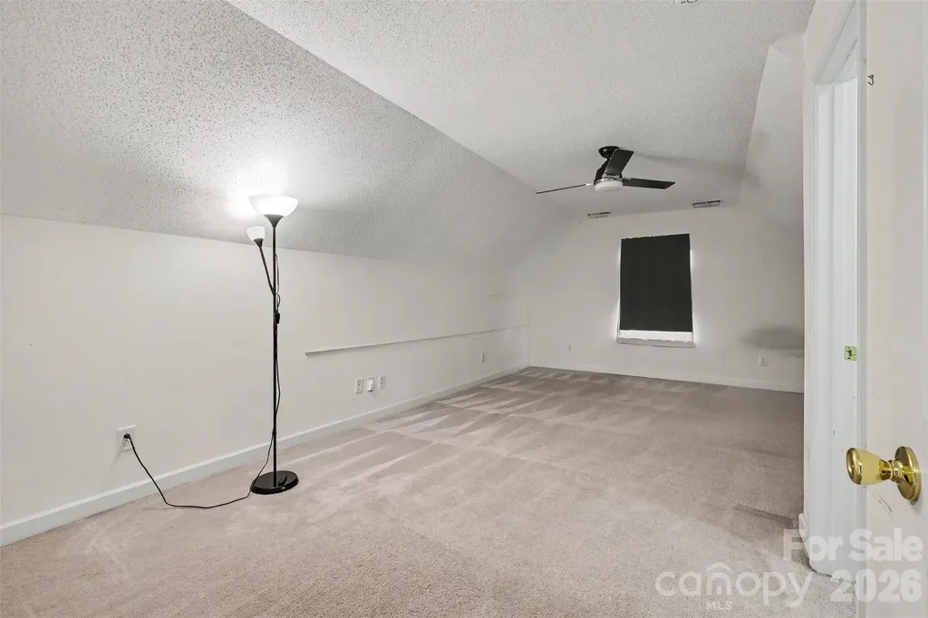 9229 Simonton Drive Charlotte NC 28269