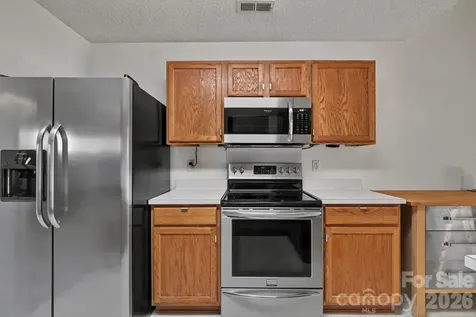 9229 Simonton Drive Charlotte NC 28269