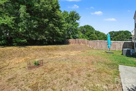 9229 Simonton Drive Charlotte NC 28269