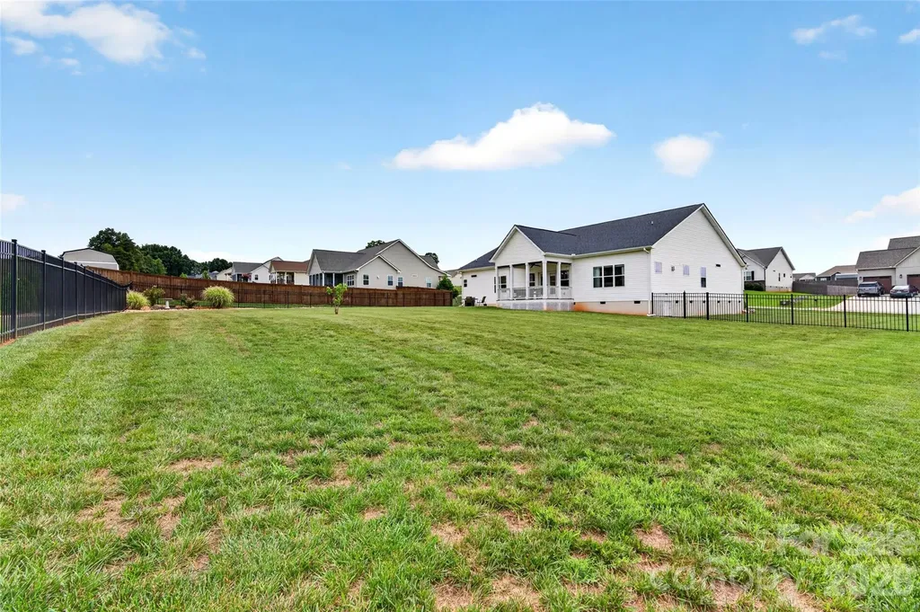 192 Staffordshire Drive Statesville NC 28625