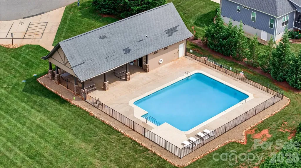 192 Staffordshire Drive Statesville NC 28625