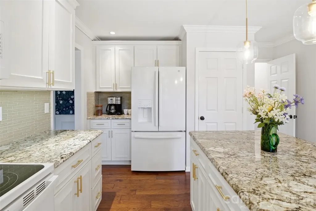 516 Eastville Court Matthews NC 28105
