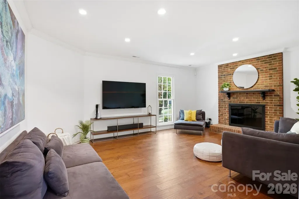 516 Eastville Court Matthews NC 28105
