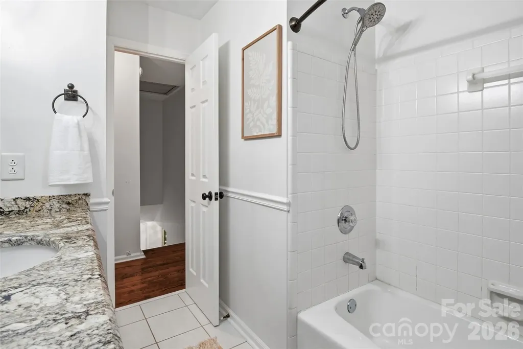 516 Eastville Court Matthews NC 28105