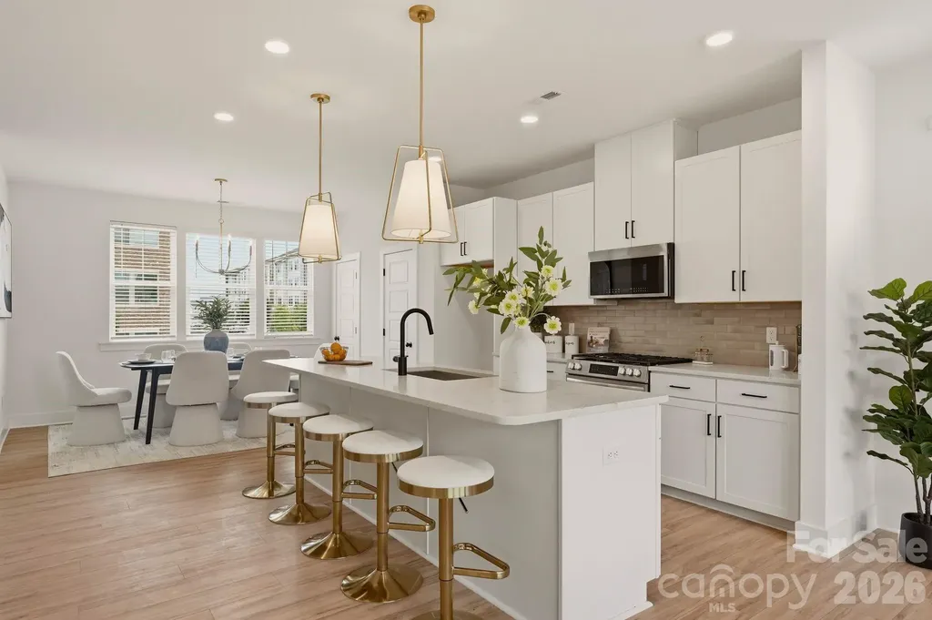 4047 Bass River Parkway Charlotte NC 28217