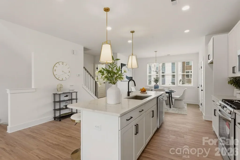 4047 Bass River Parkway Charlotte NC 28217