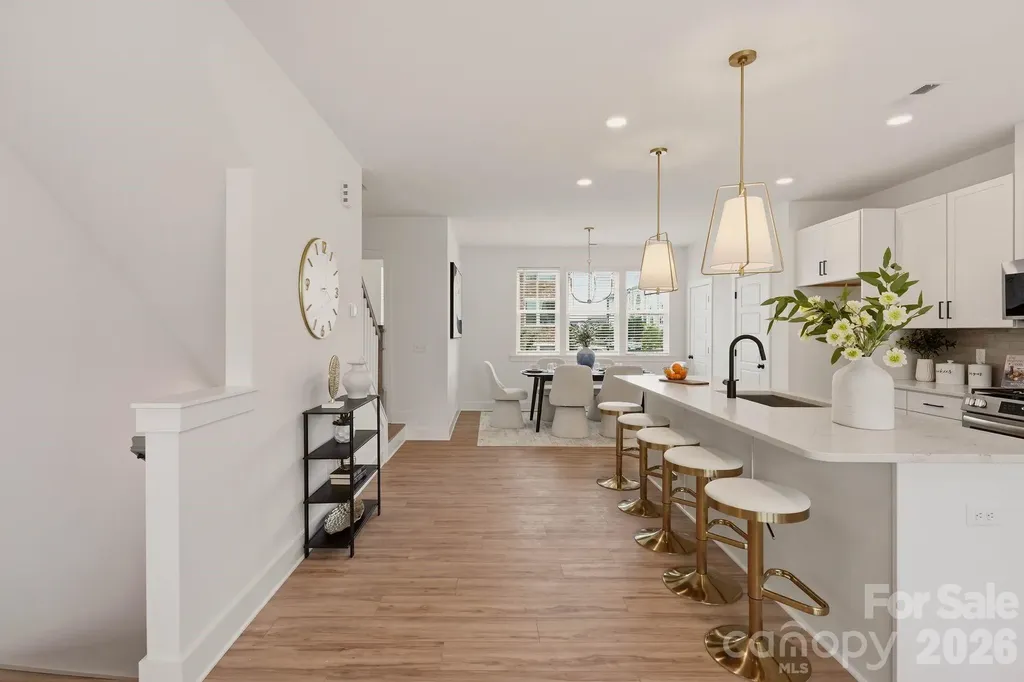 4051 Bass River Parkway Charlotte NC 28217