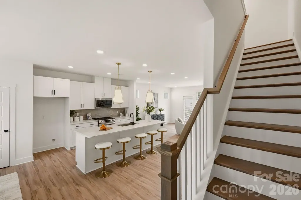 4051 Bass River Parkway Charlotte NC 28217