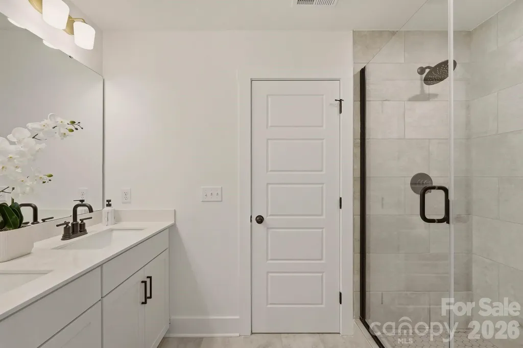4051 Bass River Parkway Charlotte NC 28217