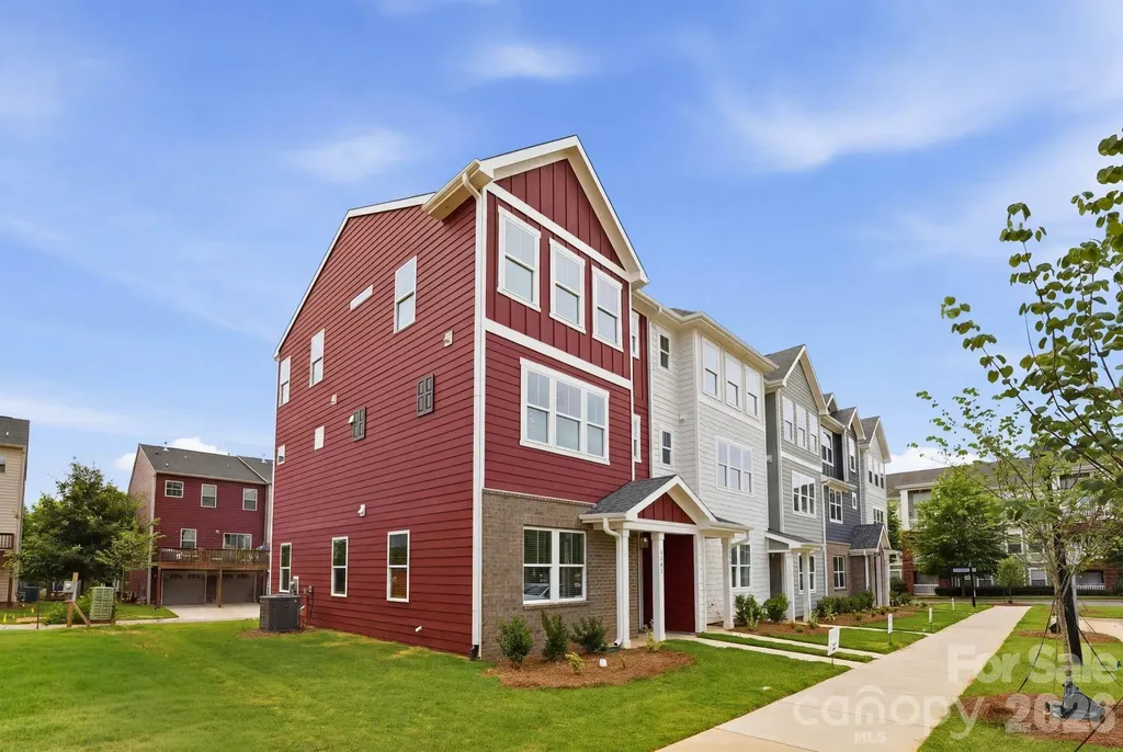 4051 Bass River Parkway Charlotte NC 28217